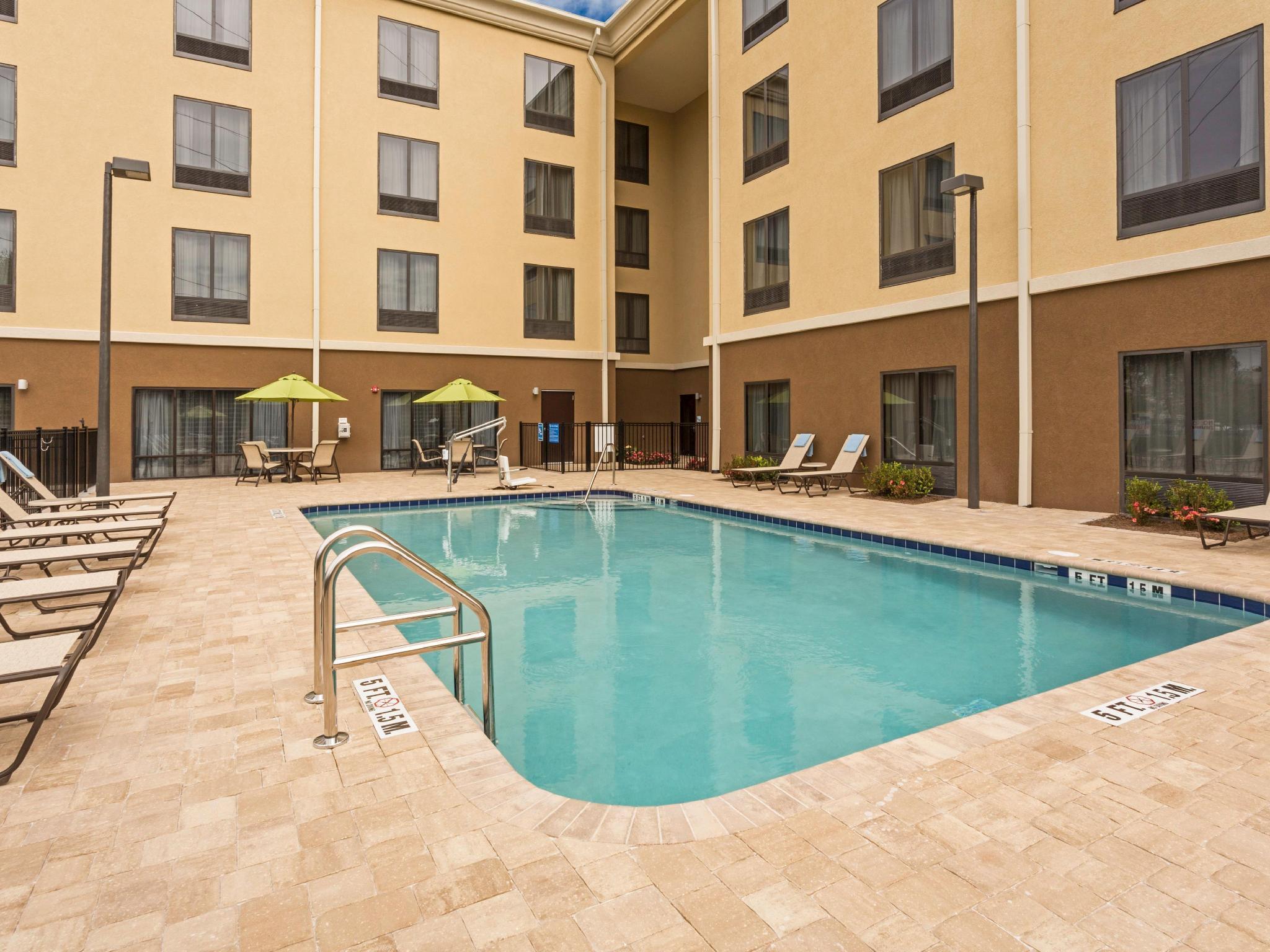 Holiday Inn Express Hotel & Suites Orlando East-Ucf Area By Ihg Alafaya Zewnętrze zdjęcie